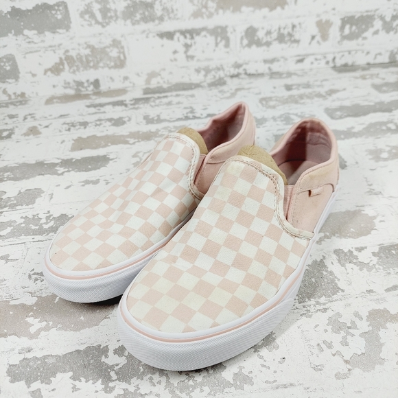 Vans Blush and Cream Checkered Slip-On Sneakers - Picture 2 of 13